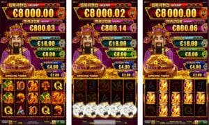 Trepanelsvisning av et spilleautomat-spill med et asiatisk tema med symboler, jackpotter og en karakter som holder en gylden gjenstand.