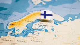 En illustrasjon av Finlands skifte fra spillmonopol til et nytt og regulert spillmarked.